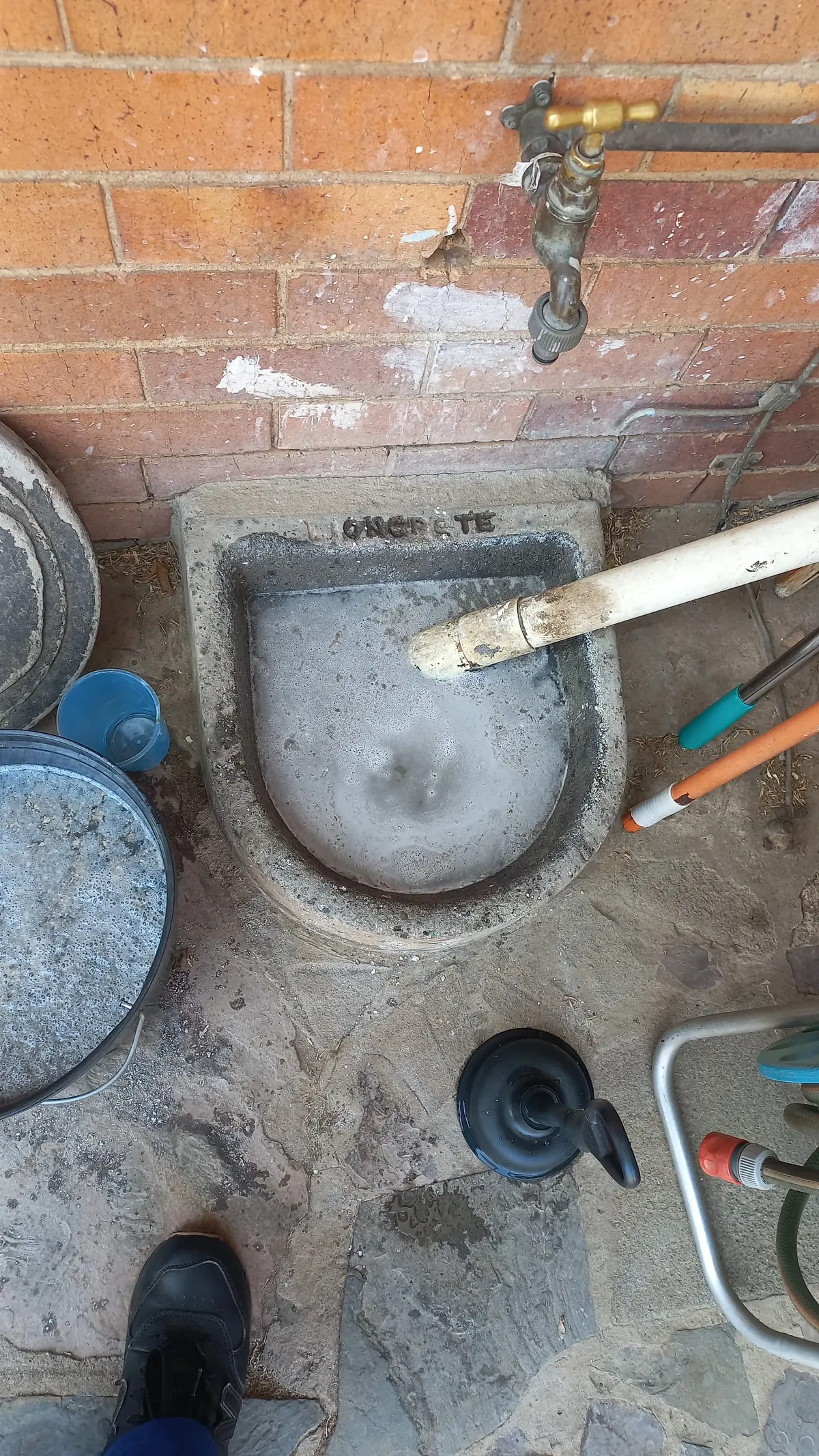Emergency drain unblocking in Douglasdale – pricing & 24/7 call-out