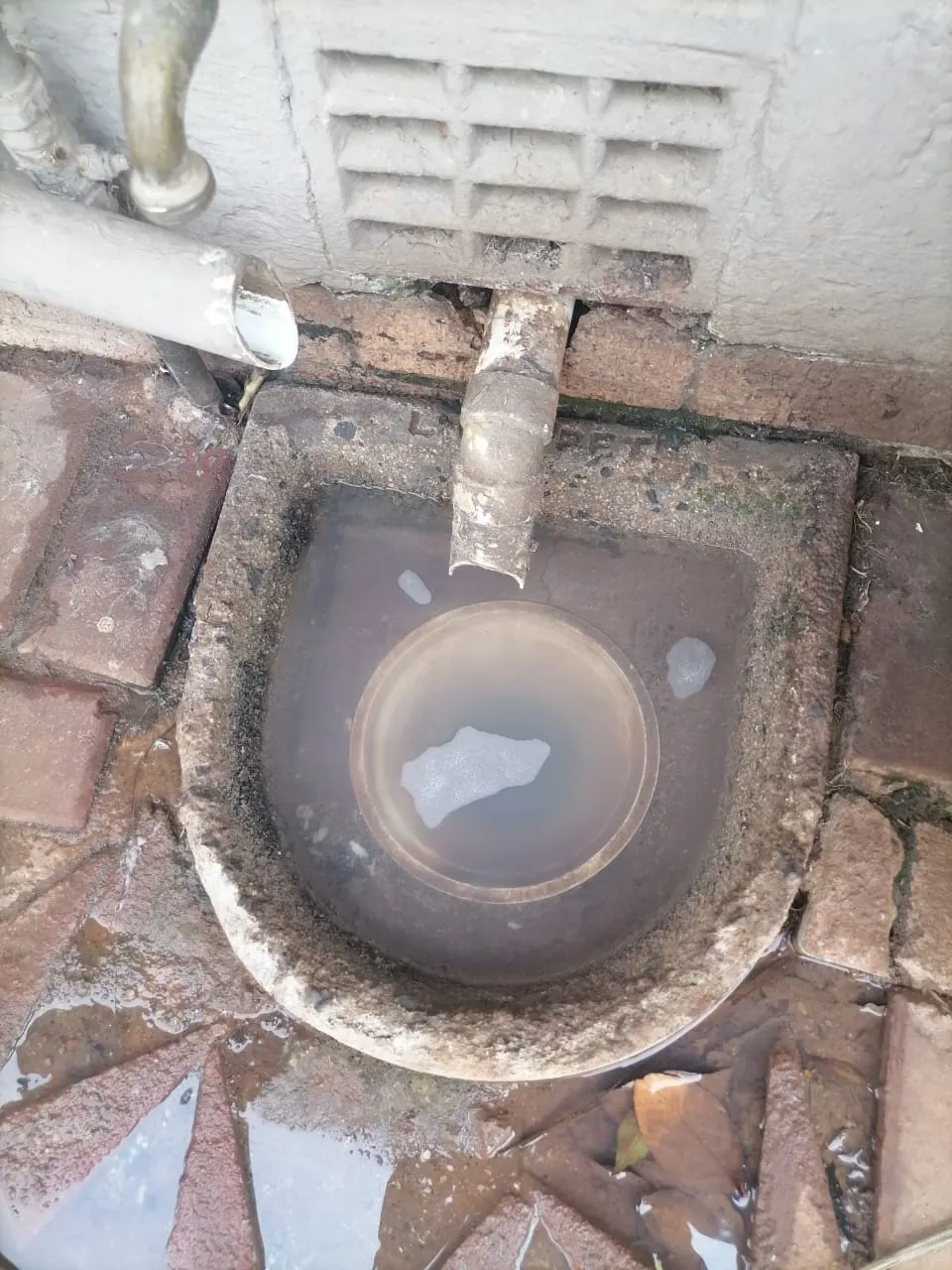 Blocked drain cleaning in The Reeds Blocked drain cleaning in The Reeds – professional drain clearing